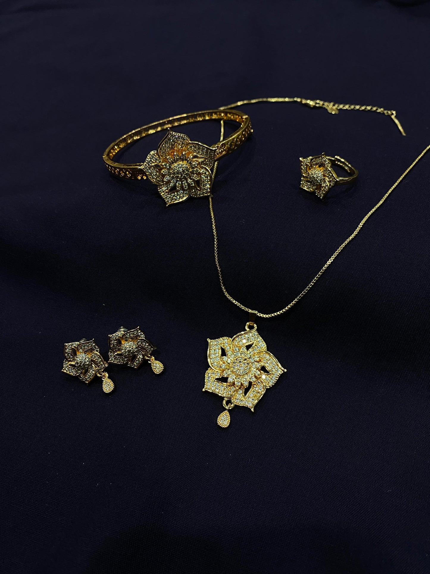 Elegant 4Pcs Gold-Plated Jewelry Set – Necklace, Ring, Earrings & Bangle